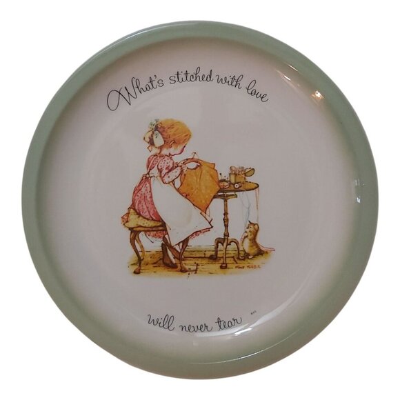 Set of 5 Holly Hobbie Collector’s Plates, Girl Boy Sayings, Light Green Rim, 6 I - Picture 5 of 9